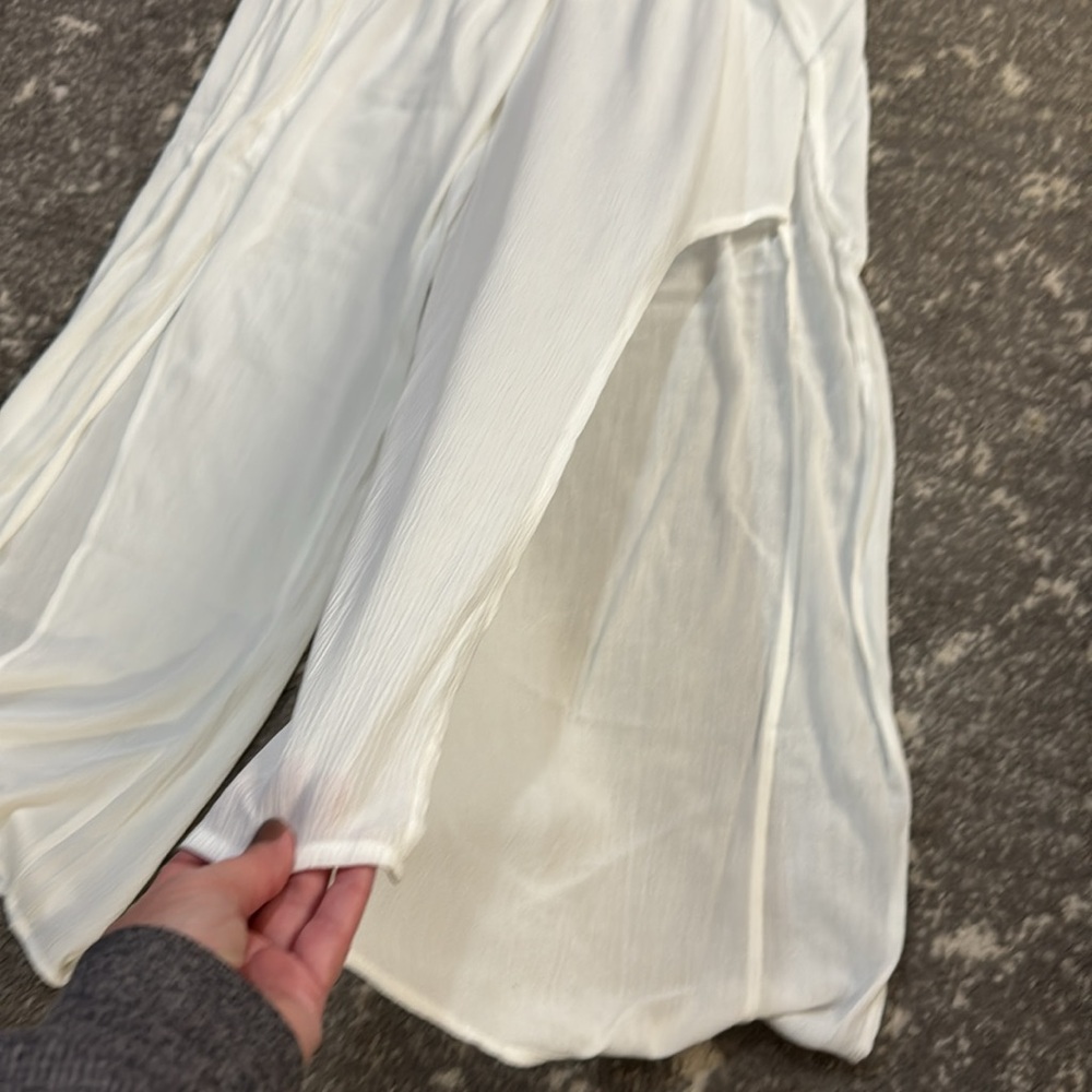 Kona Sol Medium White Pants - Picture 4 of 4